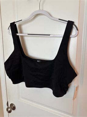 Good American Black Scoop-Front Support Bikini Top